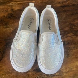 Girls sparkly slip-on sneakers